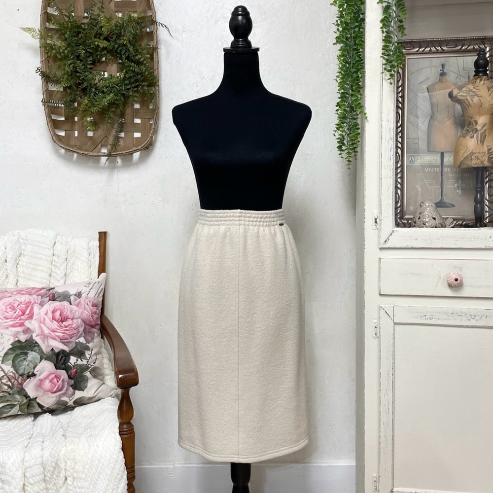 Geiger Collections Elastic Waist Textured Wool Midi Pencil Skirt Cream Size 38